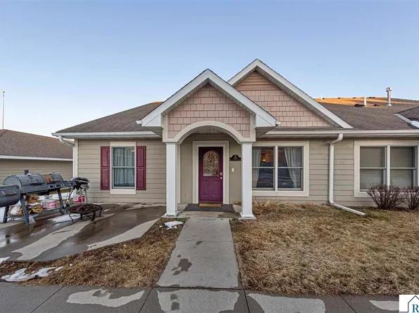 1816 Haralson Ct, Saint Peter, MN 56082