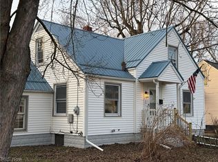 880 Meadowbrook Ave SE, Warren, OH 44484