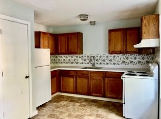 504 N Main St #B5, Winsted, CT 06098