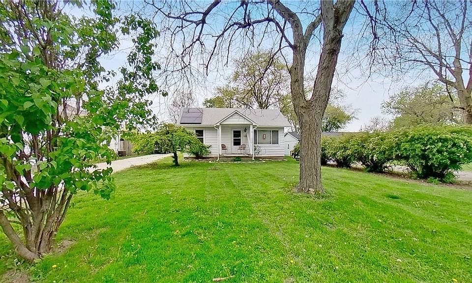 1st image of 3724 N Kercheval Dr