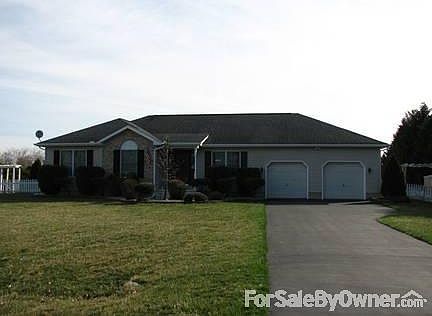 1st image of 120 Clipper Dr