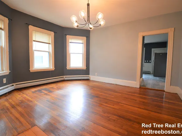 8 Otis St, Somerville, MA 02145