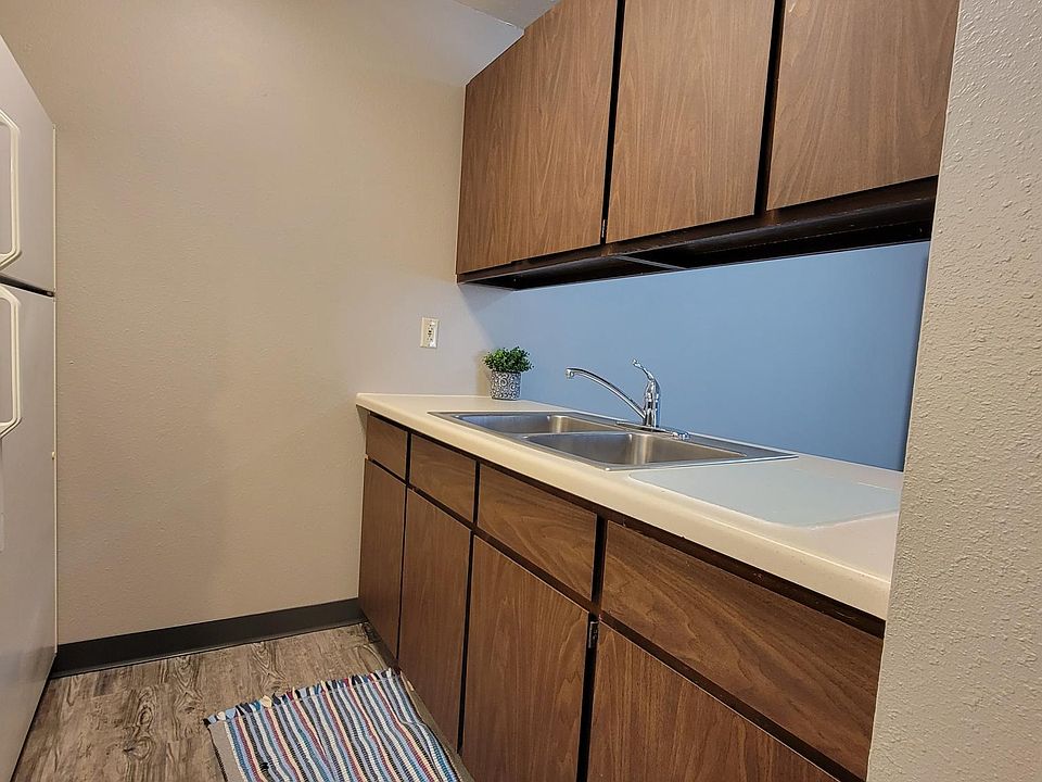 Liberty Lights Apartments C Wahpeton, ND Zillow