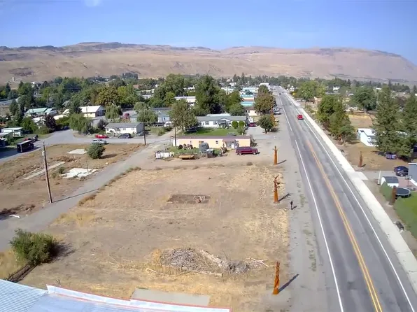 23 xx Foster Creek Avenue, Bridgeport, WA 98813