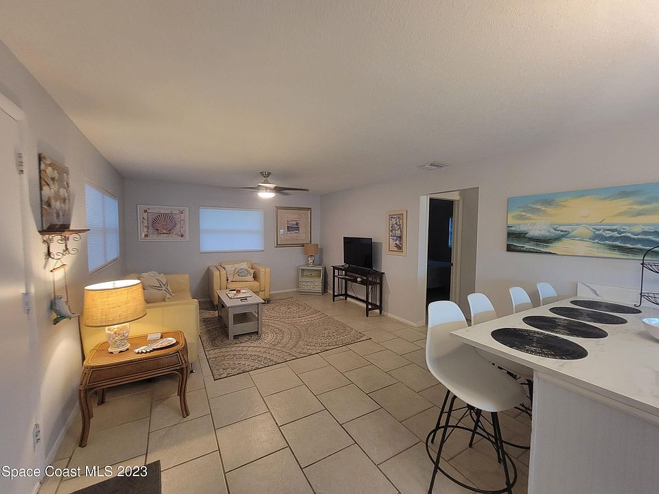 2nd image of 299 E Central Blvd APT 9