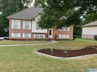 1412 Red Rock Cir, Pleasant Grove, AL 35127