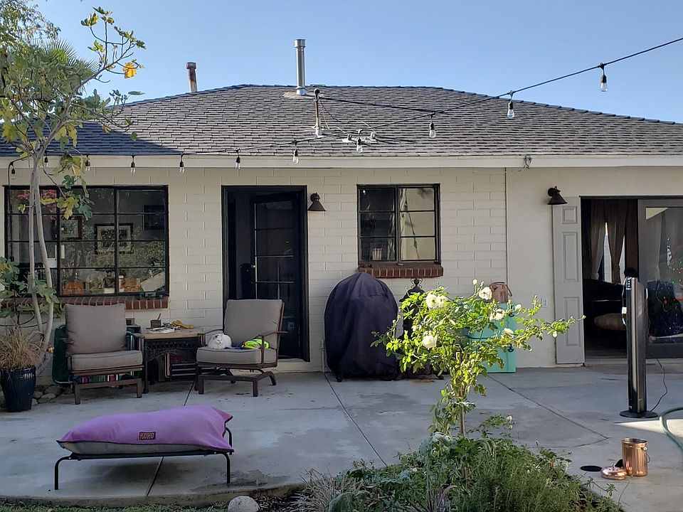 1st image of 366 Grove St #1/2