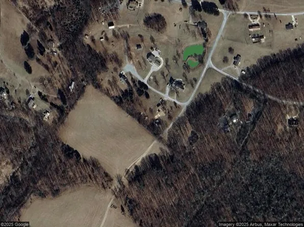 15 Manor View Ct, Natural Bridge Station, VA 24579