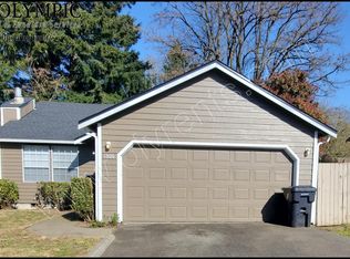1306 Creekwood Ct SE, Olympia, WA 98501