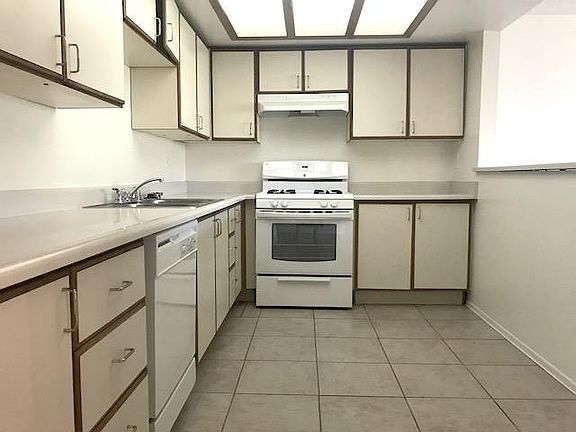 5th image of 503 S Adams St APT 106