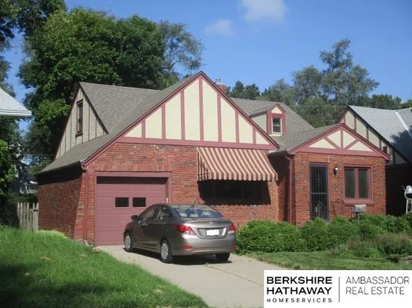 2508 S 31st St, Omaha, NE 68105