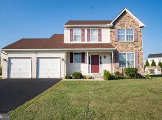 95 Westbury Dr, Gilbertsville, PA 19525