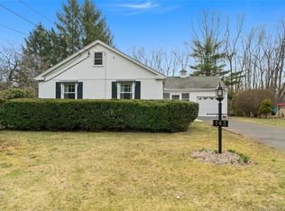 143 Birdseye Rd, Farmington, CT 06032