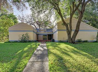 656 The Meadows Pkwy, Desoto, TX 75115