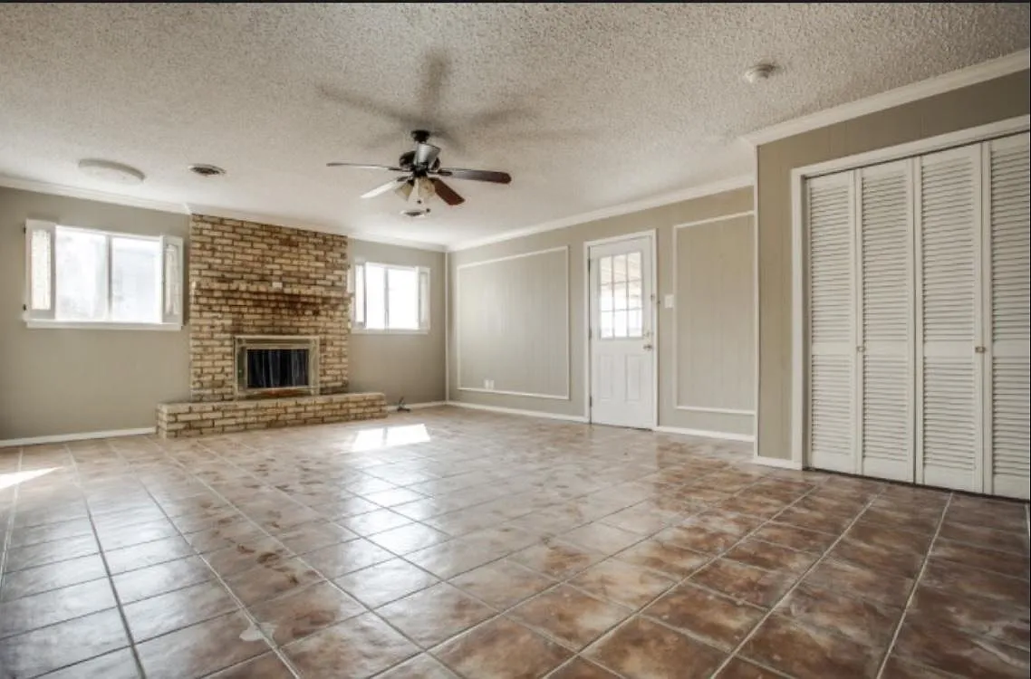 4 bed, 1700 sqft, $2,200 — Photo 1