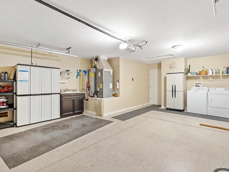 930 Margaux Trl — Photo 12
