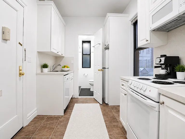 900 W End Ave #1D — Photo 3