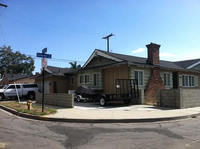 2nd image of 2970 De Forest Ave