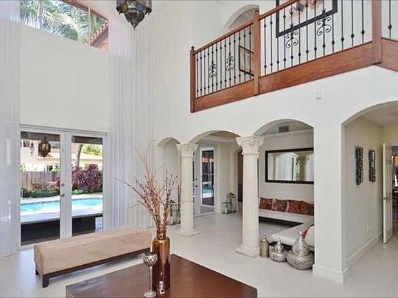 5th image of 8113 NW 158th Ter