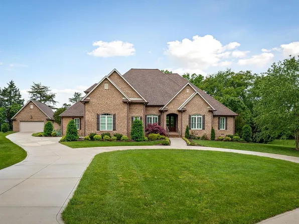 4455 Bear Lake Rd, Cookeville, TN 38506