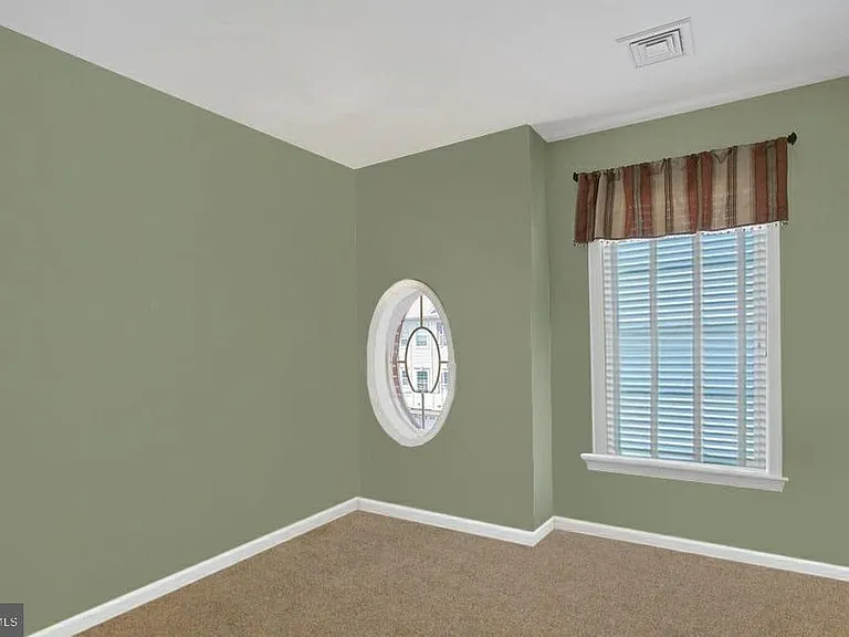 6312 Creekbend Dr — Photo 8