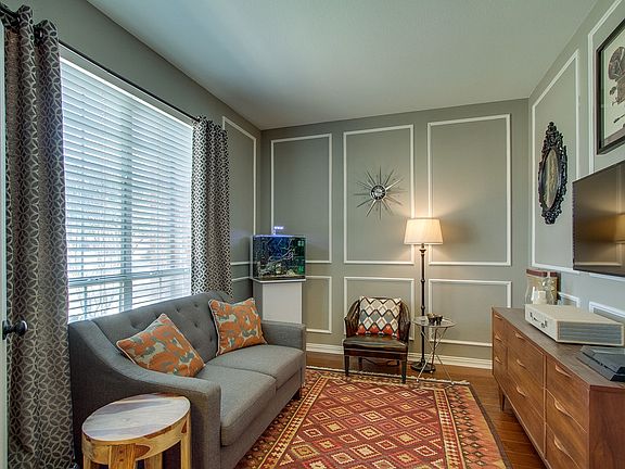 4th image of 3632 Gaitland Cir