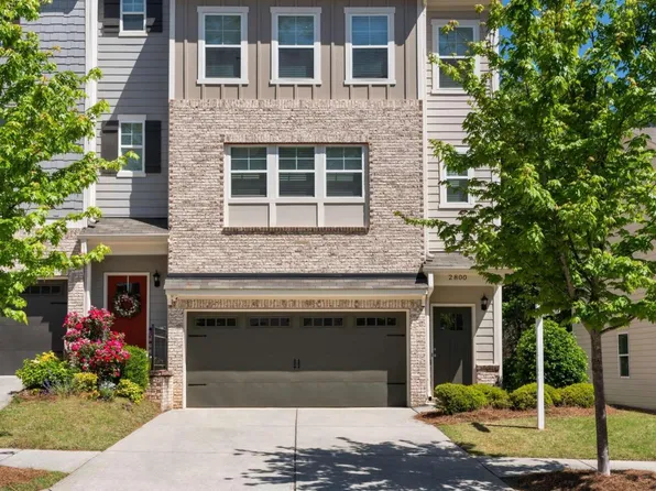 2800 White Oak Ln, Decatur, GA 30032