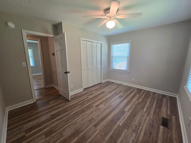 120 Milton Ave — Photo 14