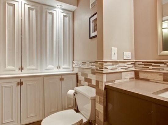 3rd image of 338 W Miner St APT 2A