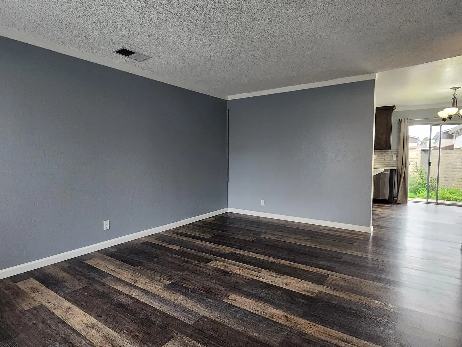 2249 Transom Way — Photo 4