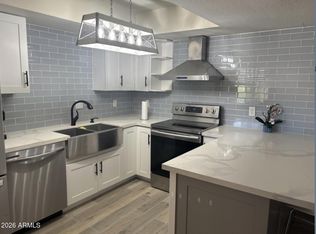 8155 E Roosevelt St Unit 220, Scottsdale, AZ 85257