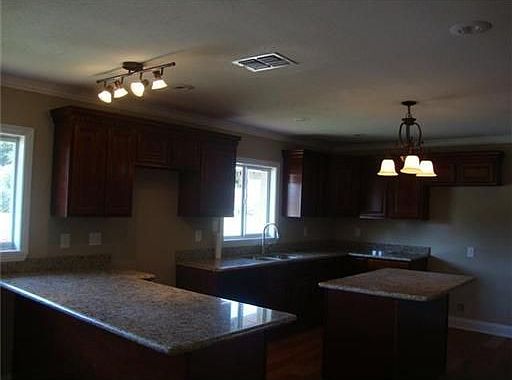 2nd image of 5700 Chamberlain Dr