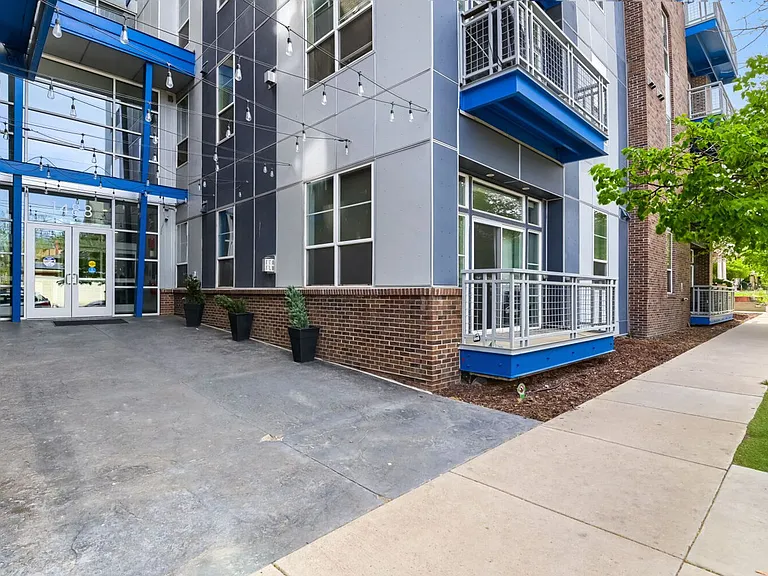 1488 Madison St #505 — Photo 17