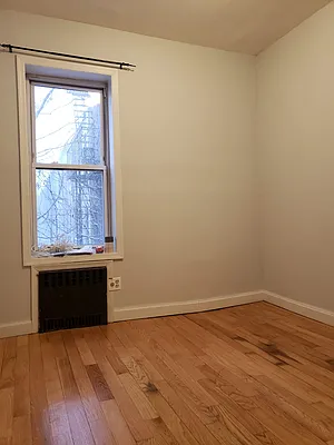 Rented by Lang Realty LLC | media 7