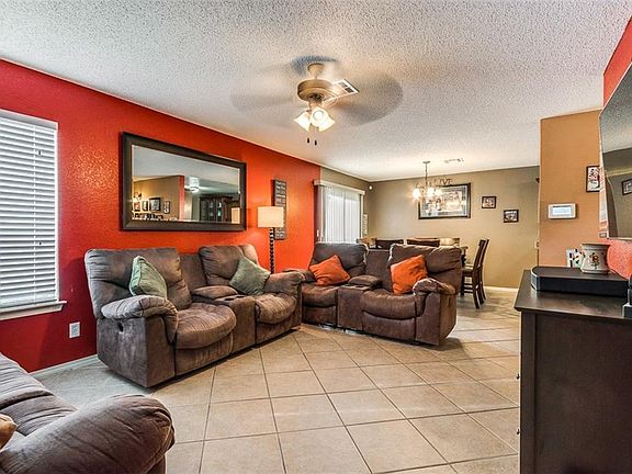 2nd image of 1805 Shreya St