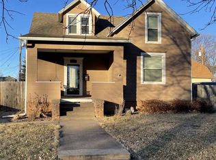 962 21st Ave, Columbus, NE 68601