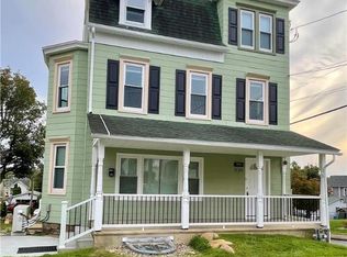 1124 2nd St #2A, Catasauqua, PA 18032