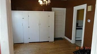 3rd image of 1132 S Dodgion Ave
