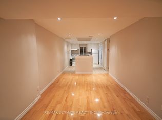 35 Longboat Ave, Toronto, ON M5A 4C9