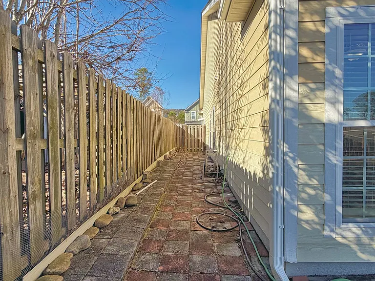 3024 Margot Ln — Photo 25