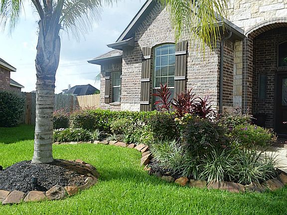 2nd image of 4735 La Escalona Dr