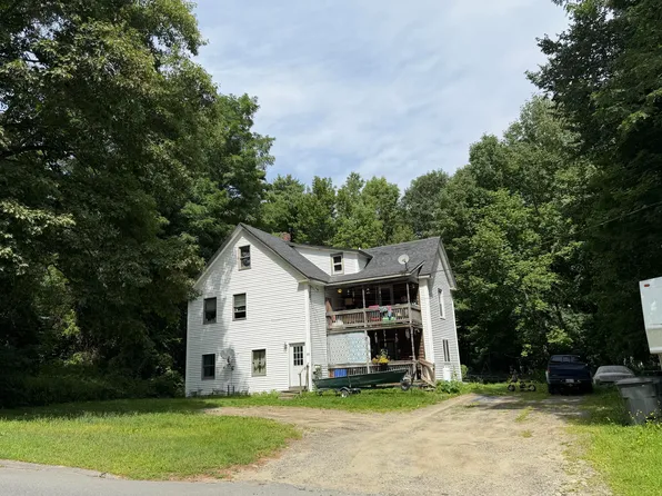 35 Summer Street, Oakland, ME 04963