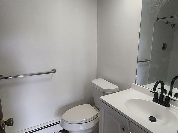 5th image of 350 Central Ave #4