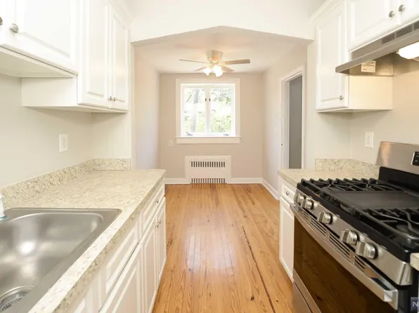 530 Broad Ave APT 7, Englewood, NJ 07631