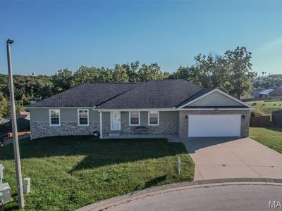 111 Greythorn Ct, Saint Robert, MO, 65584