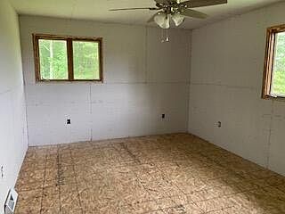 4th image of 459 Redline Rd
