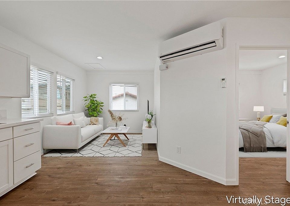 1st image of 3773 W 168th St