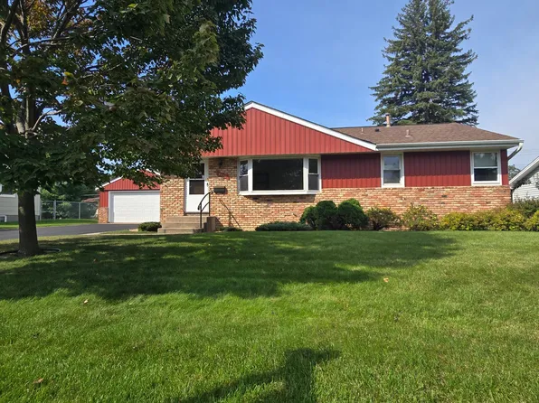 6740 Monroe St NE, Fridley, MN 55432