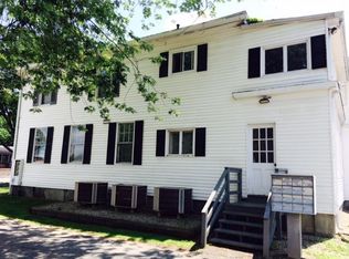 196 N Pleasant St APT 1, Amherst, MA 01002