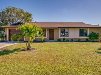 1341 Torreya Cir, North Fort Myers, FL, 33917
